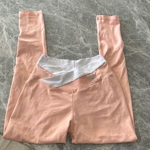 Scrunch butt cls leggings